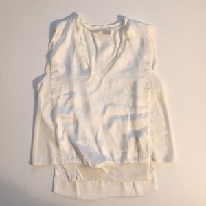 beautiful NEW WITH TAGS zara white flowy top - S